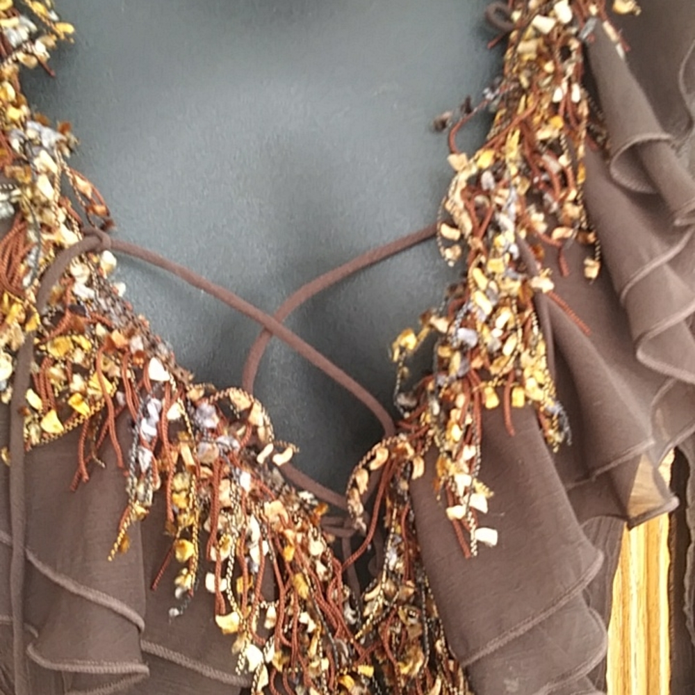 Cache ruffle front,chocolate, top.Sz.S - Picture 4 of 7